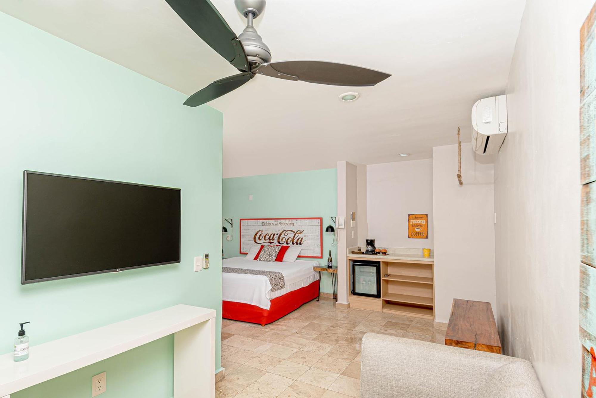 Chingon Anarchy Hotel & Roof Πλάγια Ντελ Κάρμεν Εξωτερικό φωτογραφία